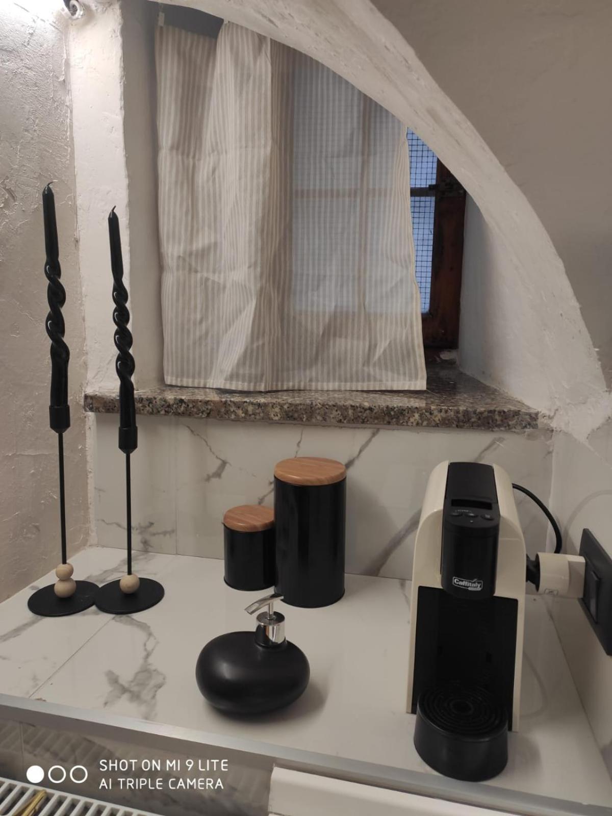 דירות אצ'ליו La Casa Del Gigante Frassino מראה חיצוני תמונה